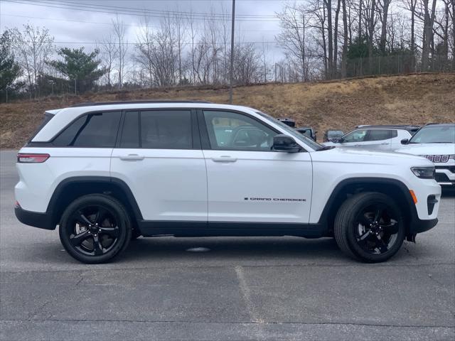 used 2023 Jeep Grand Cherokee car, priced at $34,907