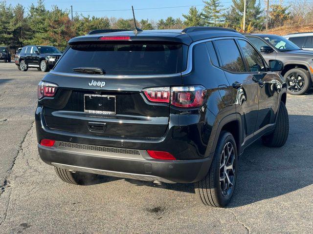 new 2024 Jeep Compass car, priced at $37,478