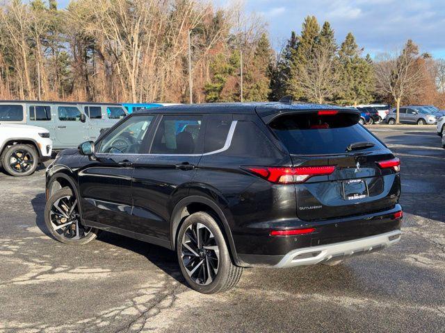 used 2023 Mitsubishi Outlander car, priced at $24,688