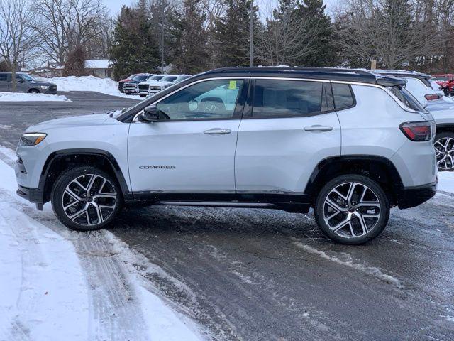 new 2025 Jeep Compass car, priced at $41,385