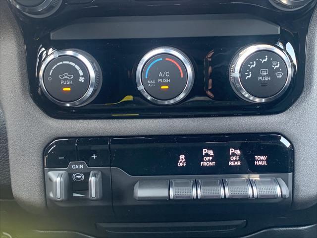 new 2025 Ram 1500 car, priced at $47,414