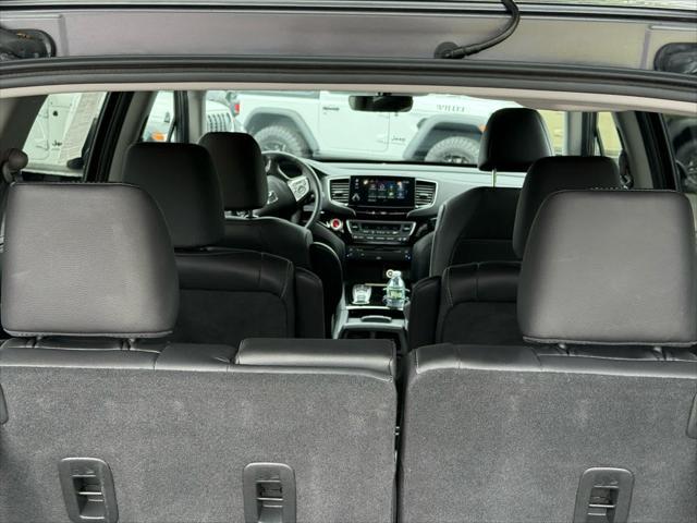 used 2022 Honda Pilot car, priced at $38,952