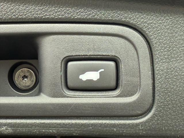 used 2022 Honda Pilot car, priced at $38,952