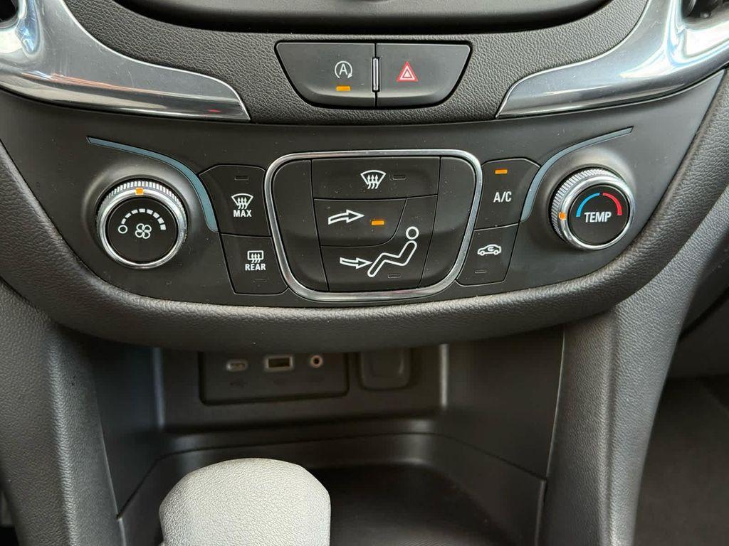 used 2023 Chevrolet Equinox car, priced at $23,800