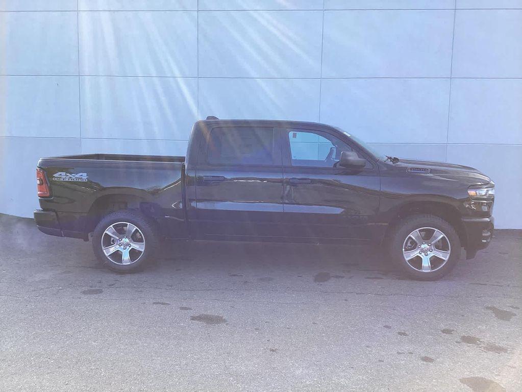 new 2025 Ram 1500 car, priced at $52,958