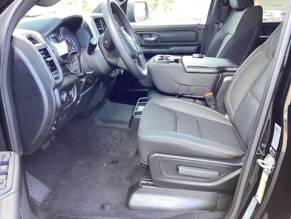 new 2025 Ram 1500 car, priced at $52,958