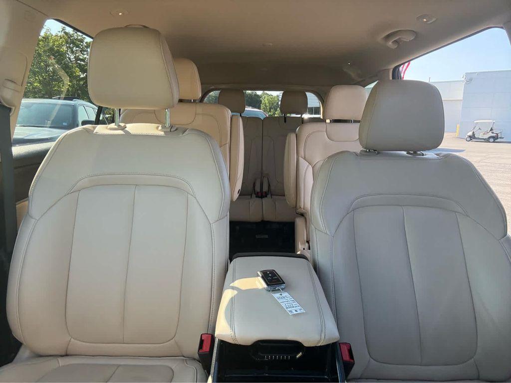 used 2022 Jeep Grand Cherokee L car, priced at $33,990