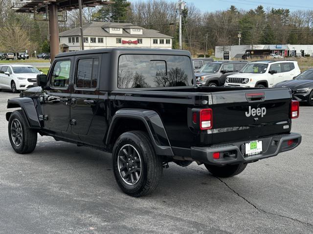 used 2023 Jeep Gladiator car, priced at $36,300