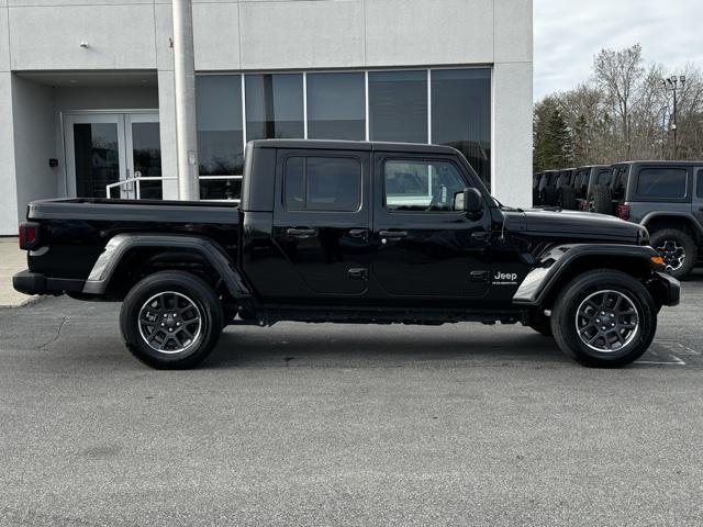used 2023 Jeep Gladiator car, priced at $36,300