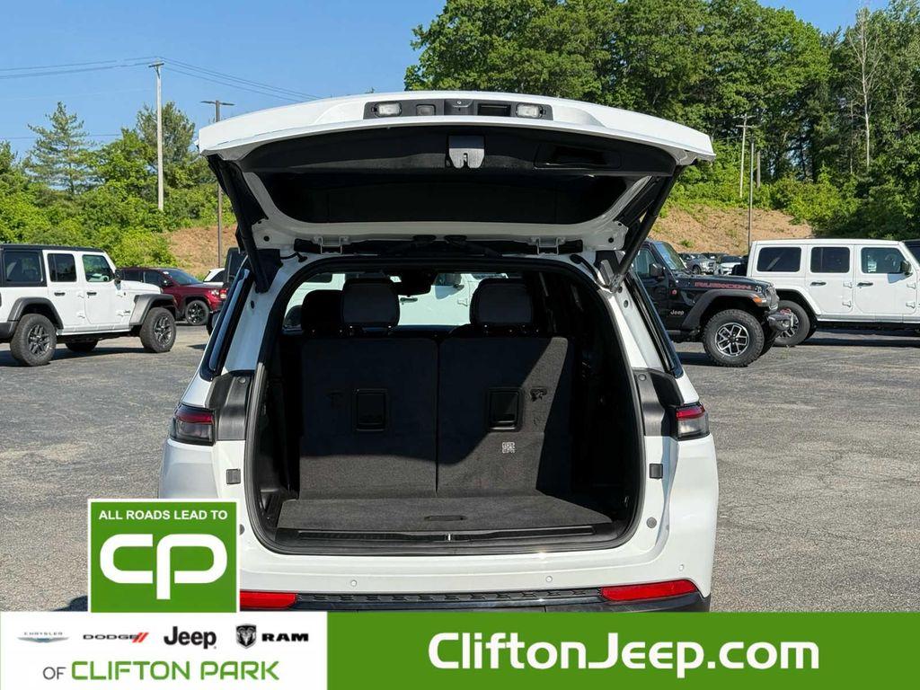 used 2022 Jeep Grand Cherokee L car, priced at $32,652