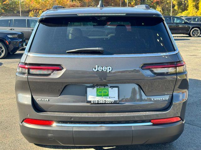 new 2025 Jeep Grand Cherokee car, priced at $55,830