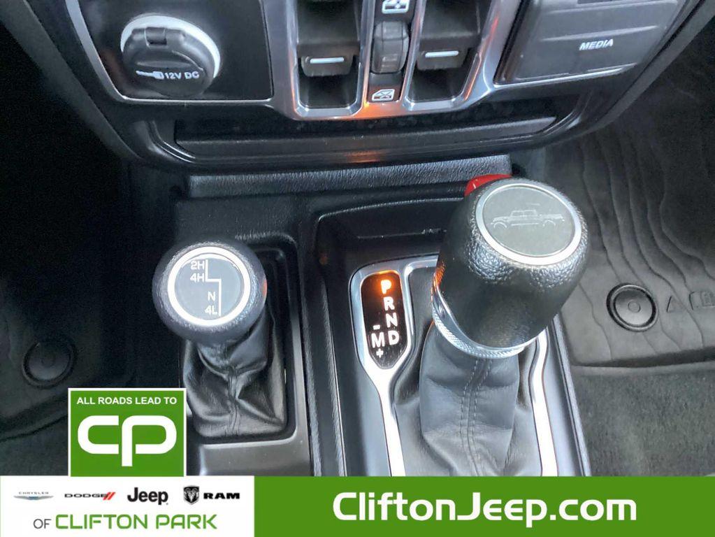 used 2022 Jeep Gladiator car, priced at $35,495