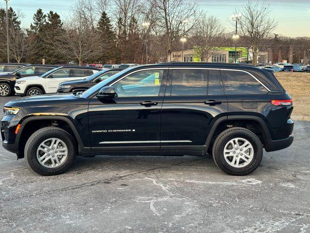 new 2025 Jeep Grand Cherokee car, priced at $43,220