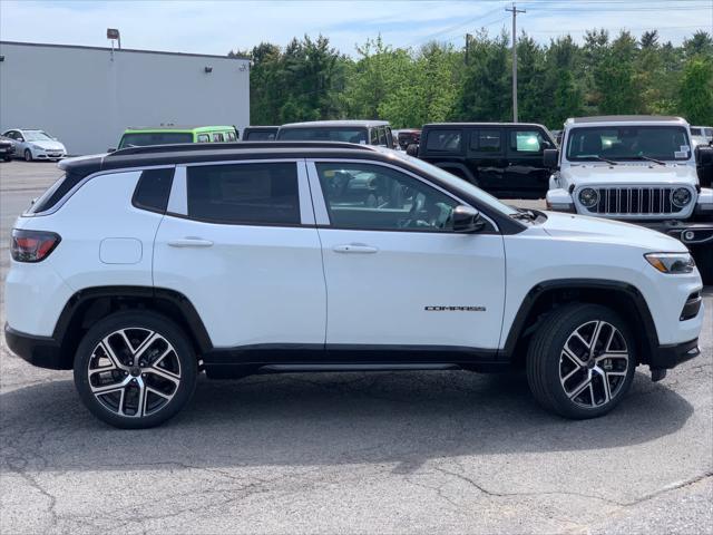 new 2025 Jeep Compass car, priced at $39,198