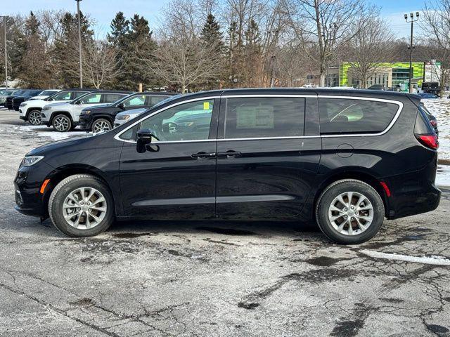 new 2025 Chrysler Pacifica car, priced at $49,035