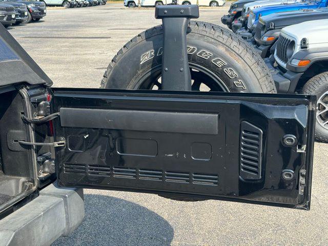 used 2015 Jeep Wrangler Unlimited car, priced at $21,000