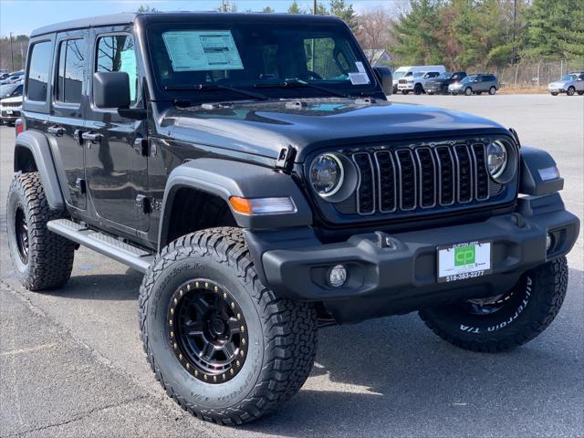new 2025 Jeep Wrangler car, priced at $46,665