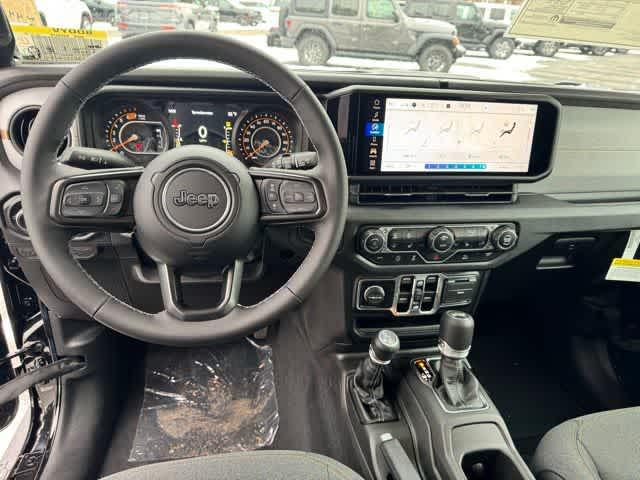 new 2025 Jeep Wrangler car, priced at $46,665