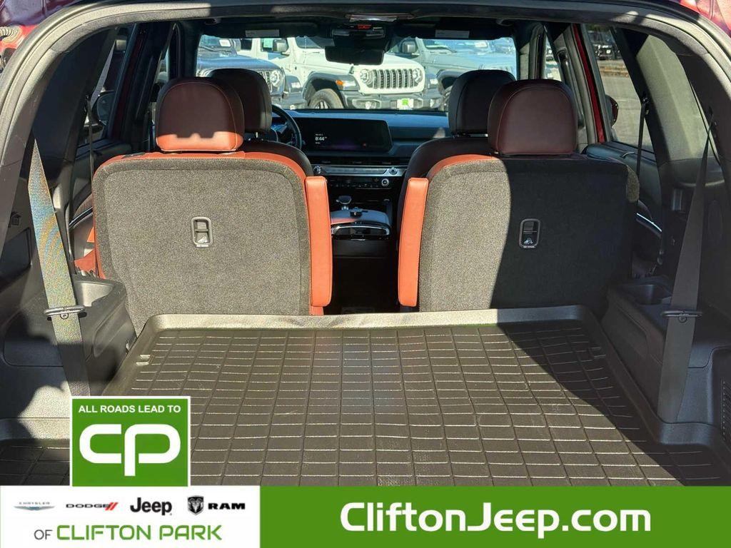 used 2023 Kia Telluride car, priced at $41,900