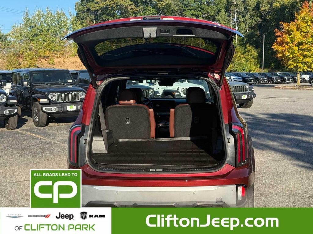 used 2023 Kia Telluride car, priced at $41,900
