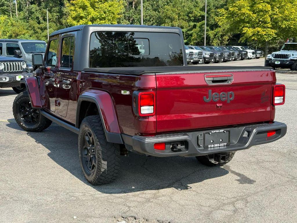 used 2021 Jeep Gladiator car, priced at $32,400