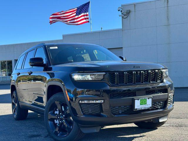 new 2025 Jeep Grand Cherokee car, priced at $58,555