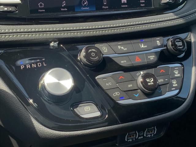 new 2025 Chrysler Pacifica car, priced at $46,368