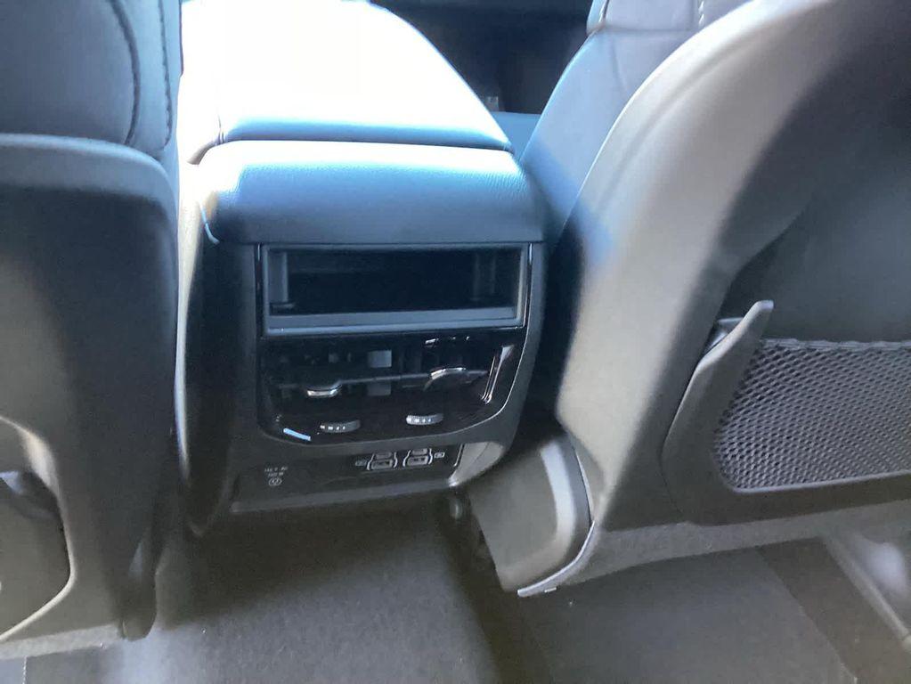 new 2025 Jeep Grand Cherokee car, priced at $39,642