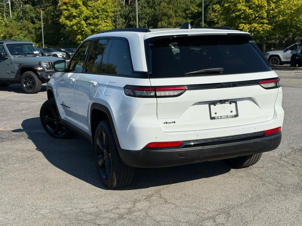 used 2023 Jeep Grand Cherokee car, priced at $29,600