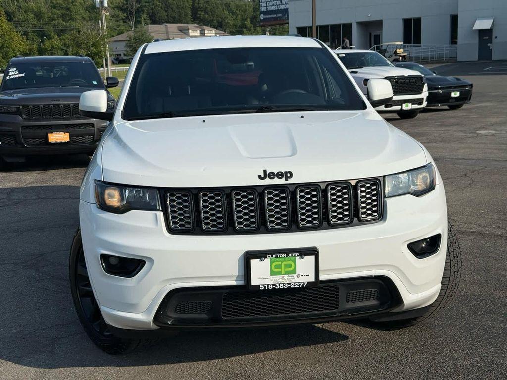 used 2017 Jeep Grand Cherokee car, priced at $16,995