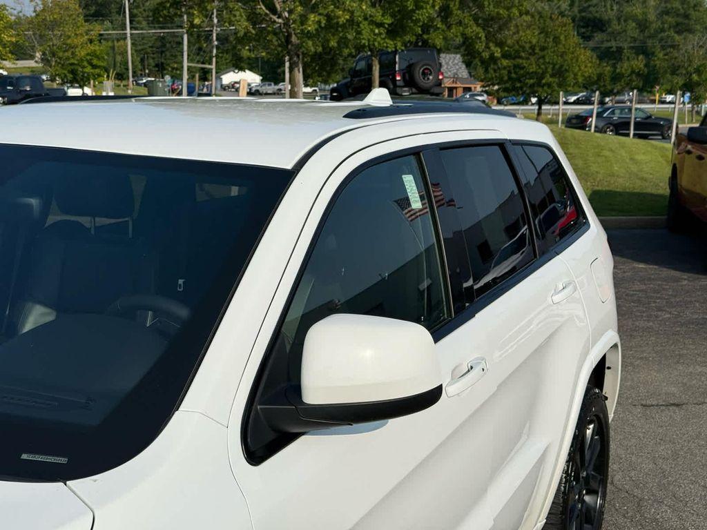 used 2017 Jeep Grand Cherokee car, priced at $16,995