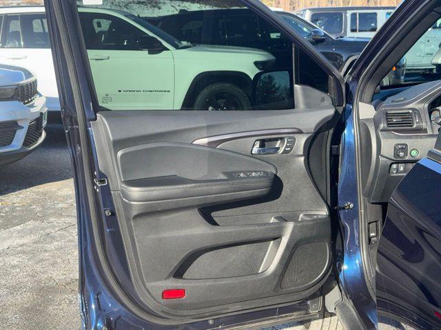 used 2021 Honda Passport car, priced at $27,378