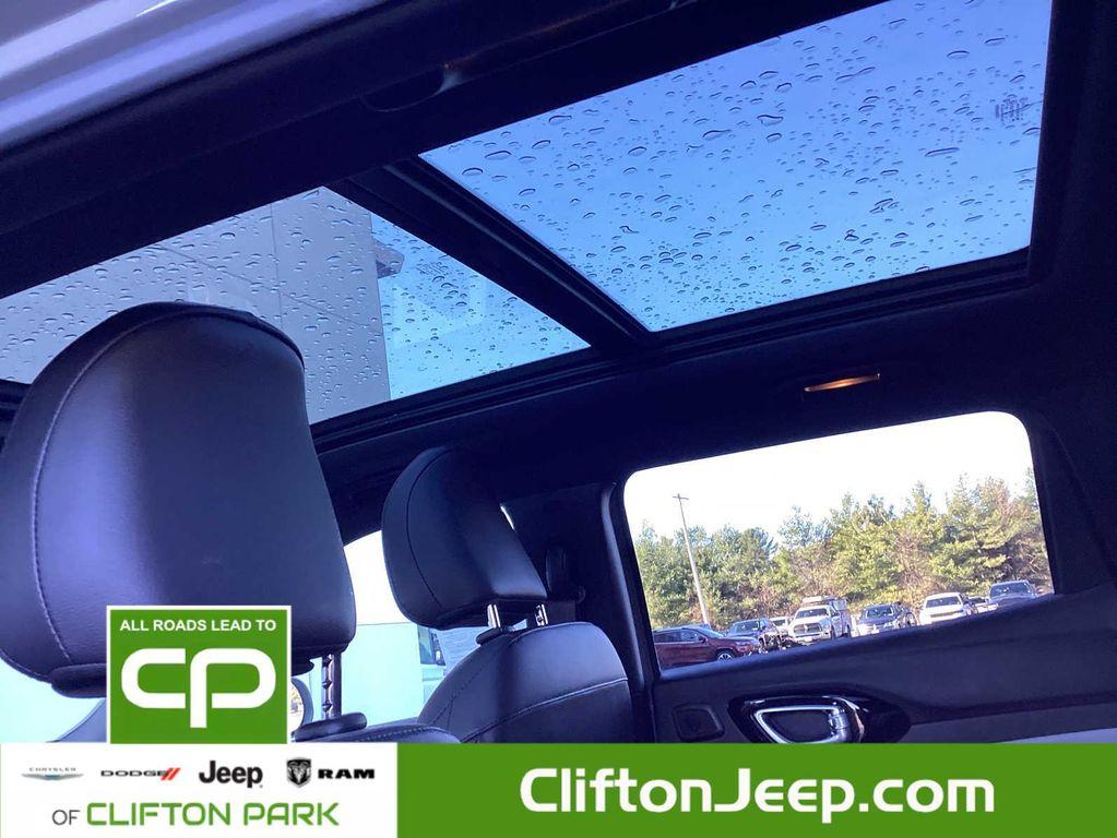 used 2023 Jeep Compass car, priced at $26,989