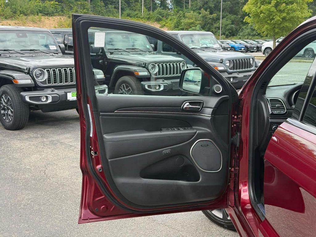used 2019 Jeep Grand Cherokee car, priced at $22,890