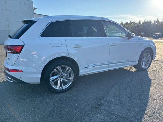 used 2023 Audi Q7 car, priced at $41,899