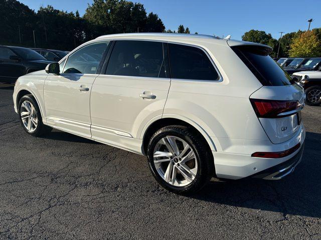 used 2023 Audi Q7 car, priced at $41,899