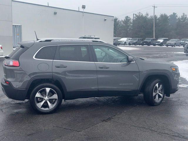 used 2021 Jeep Cherokee car, priced at $24,995