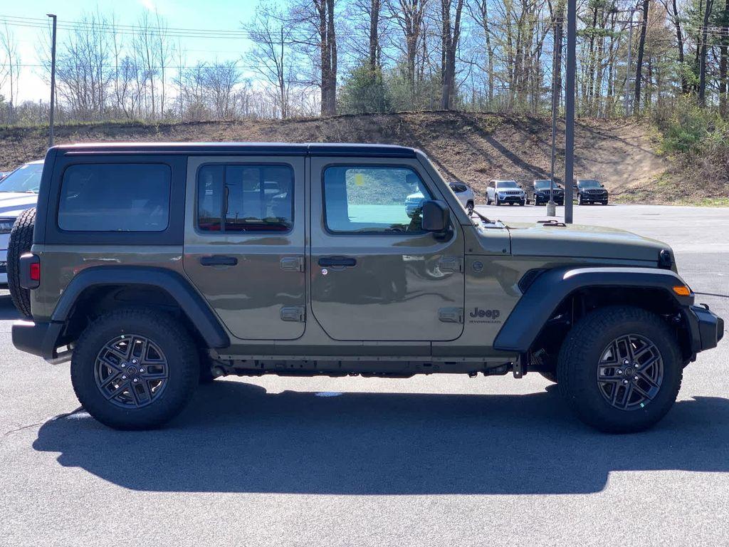 new 2025 Jeep Wrangler car, priced at $44,250
