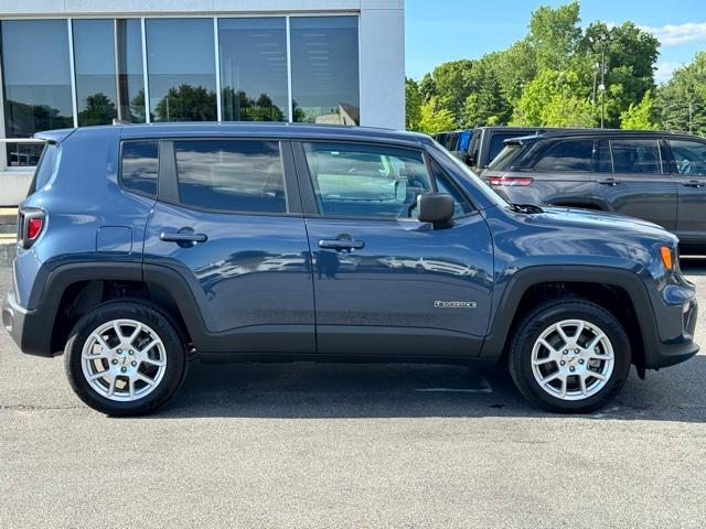 new 2023 Jeep Renegade car