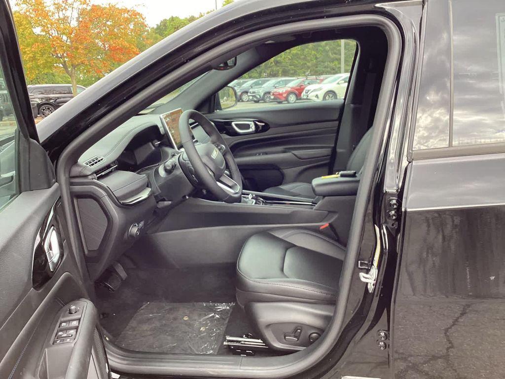 new 2025 Jeep Compass car, priced at $34,959