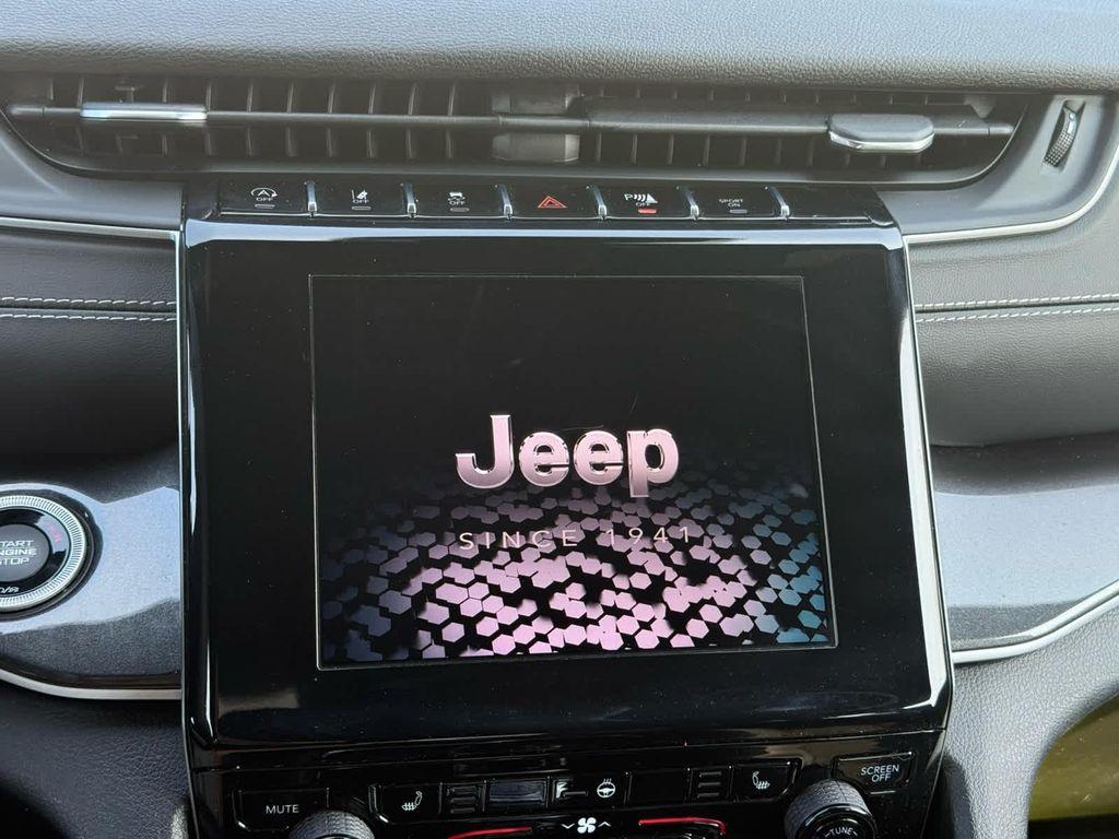 used 2022 Jeep Grand Cherokee car, priced at $32,584