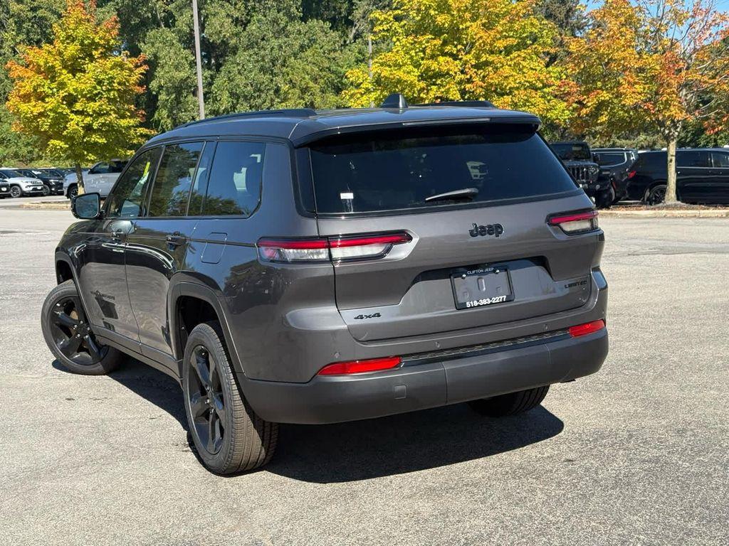 new 2025 Jeep Grand Cherokee car, priced at $47,014