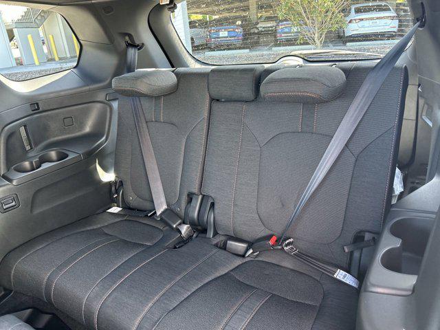 new 2025 Honda Pilot car, priced at $40,049