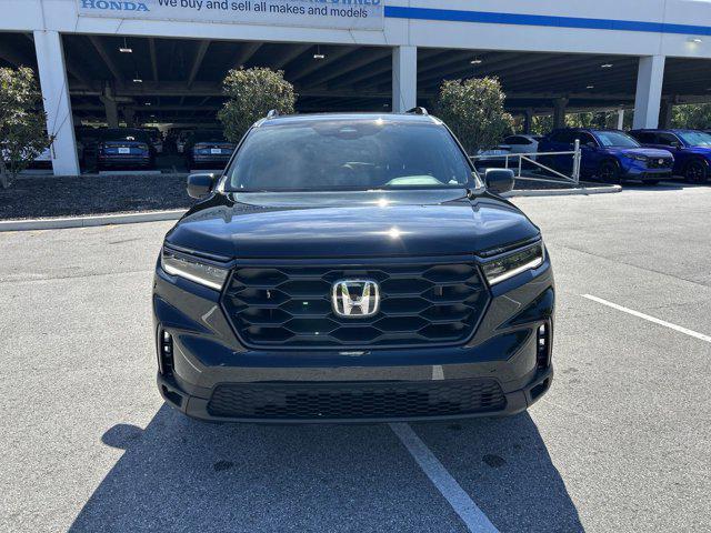 new 2025 Honda Pilot car, priced at $40,049