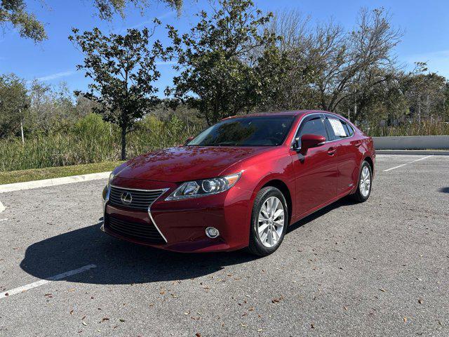 used 2015 Lexus ES 300h car, priced at $18,293