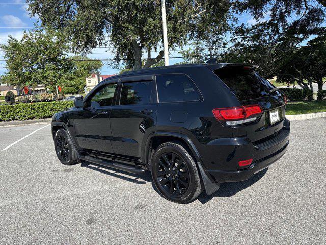 used 2018 Jeep Grand Cherokee car, priced at $17,352
