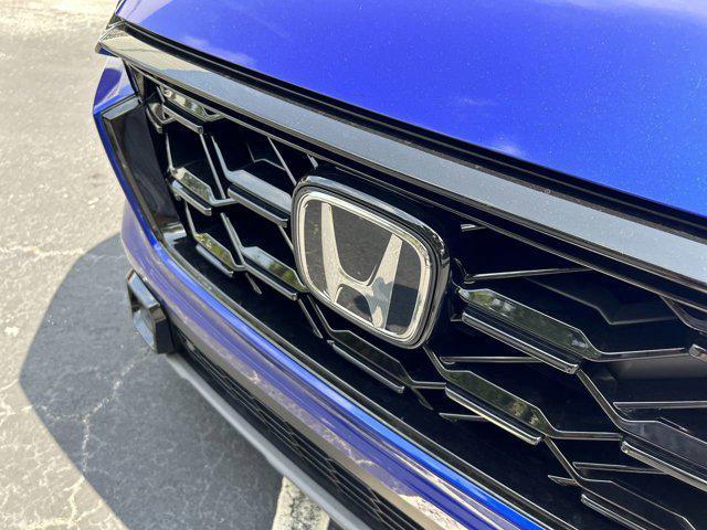 new 2025 Honda CR-V Hybrid car, priced at $39,219