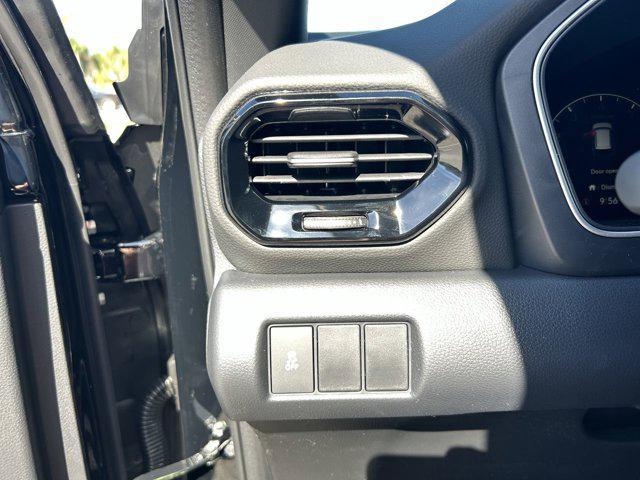 new 2025 Honda Pilot car, priced at $40,049