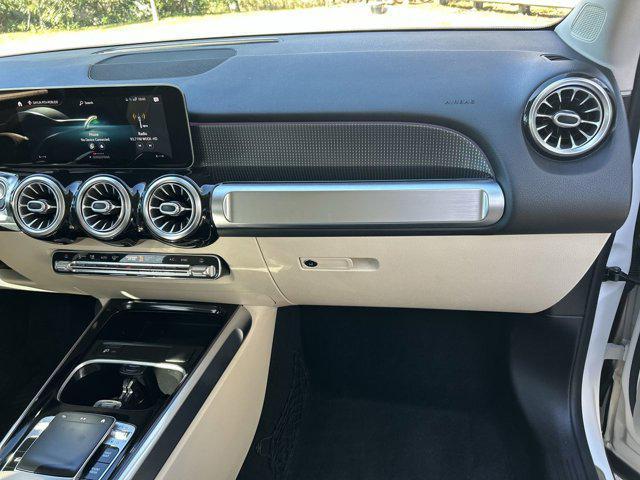 used 2020 Mercedes-Benz GLB 250 car, priced at $24,241