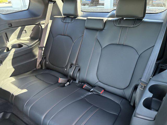 new 2025 Honda Pilot car, priced at $48,182